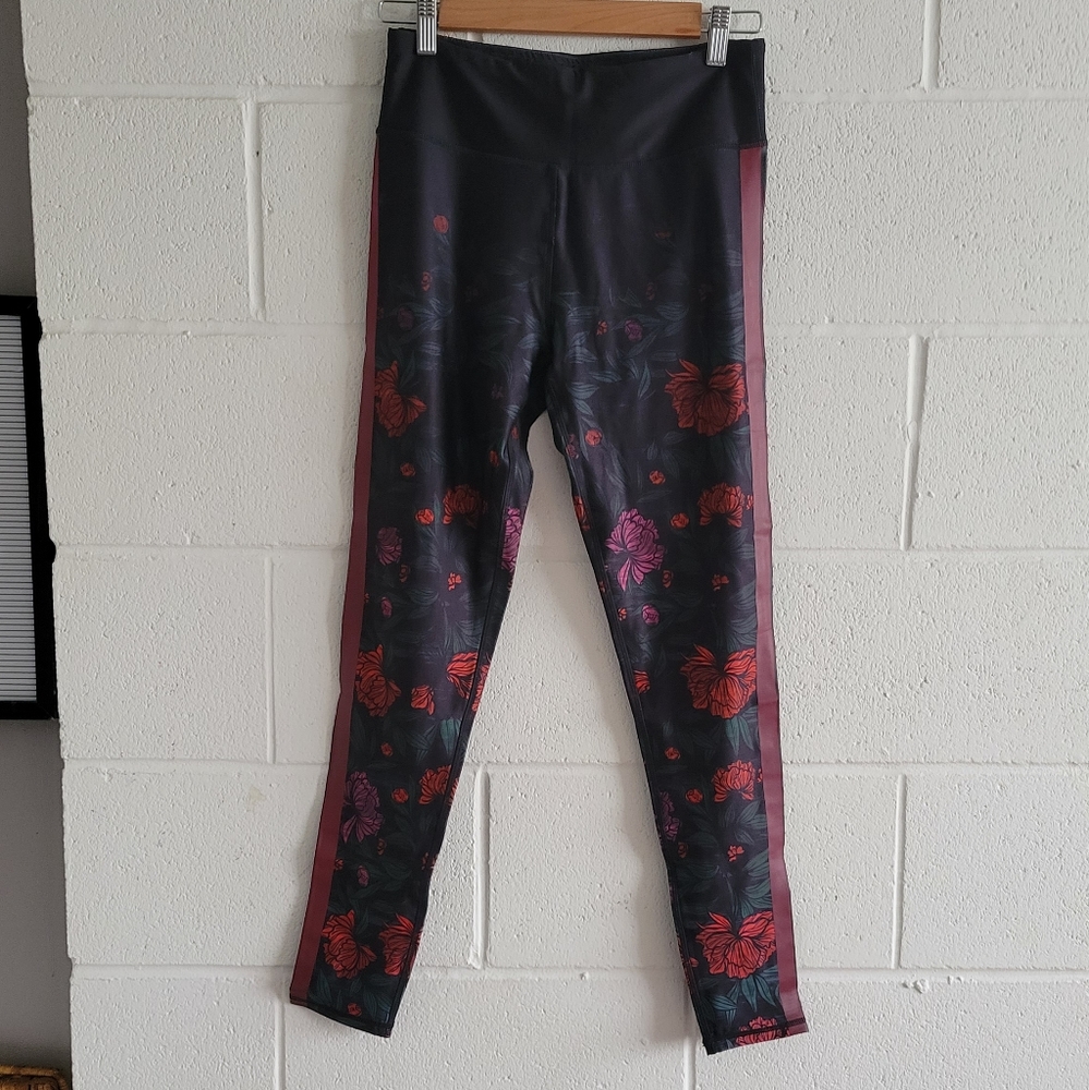Kyodan Dark Floral Full Length Leggings Black